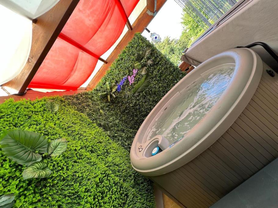 Kings Villa Near Disneyland Reserved Only For Family With Kids サン・ジェルマン・シュル・モラン エクステリア 写真